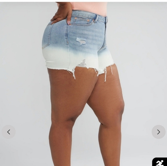 Fashion to figure 18 Mid Rise Dip Dye Cutoff Shorts - Picture 2 of 6